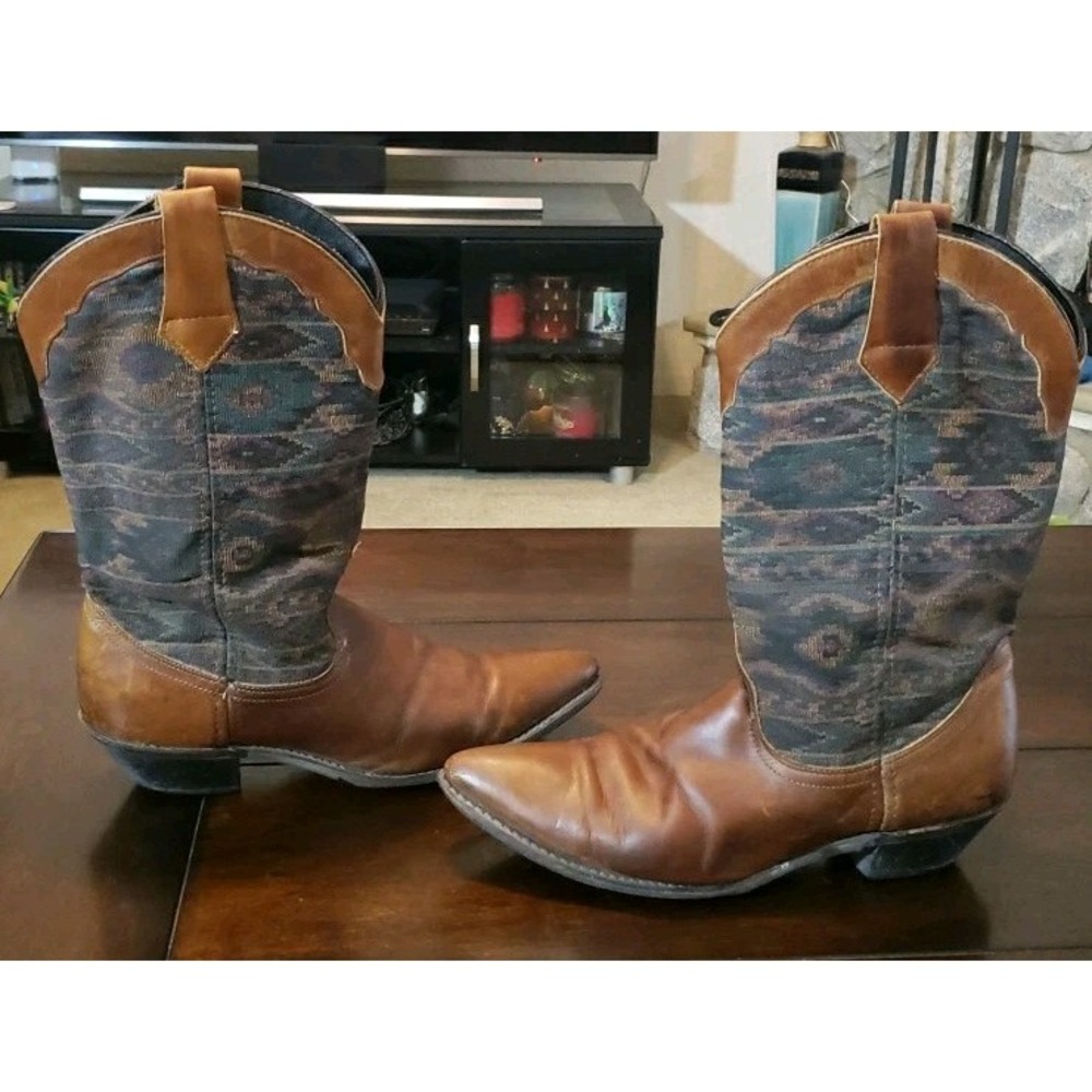 Vintage Dingo Western Boots Size 9 Leather Aztec Tapestry Cowboy
